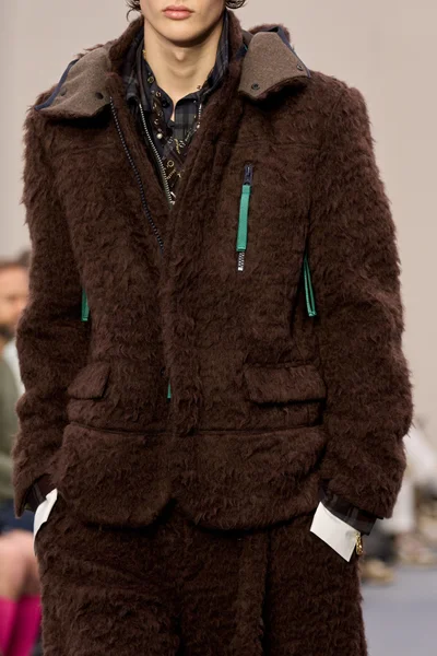 Look 95